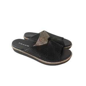 Trask Codi Crossover Leather Slip On Slide Black Silver Women’s Sandal Size 7